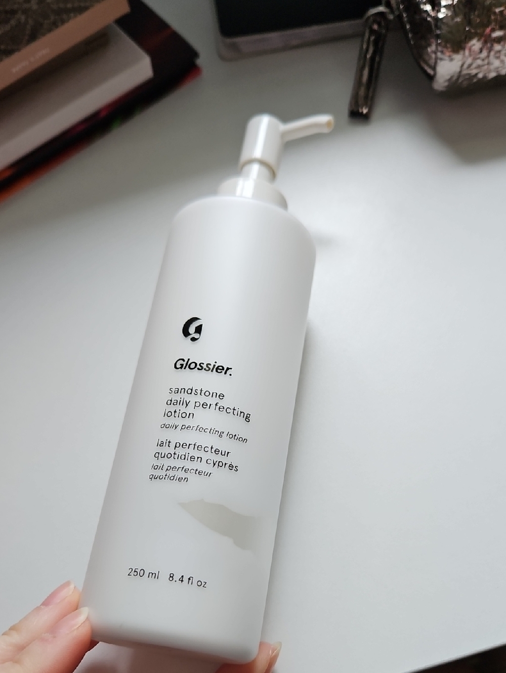 Glossier White Sandstone Daily Perfecting Lotion